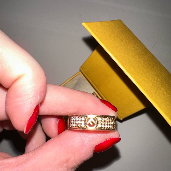 FENDI Ring - Picture 3 of 6